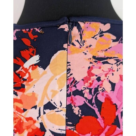 Maggy London 8 Pink Floral Dress Fit & Flare Career Office Event Vacation Travel - Picture 8 of 9